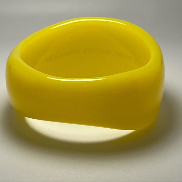 Ben-Amun Yellow Bracelet - Picture 1 of 10